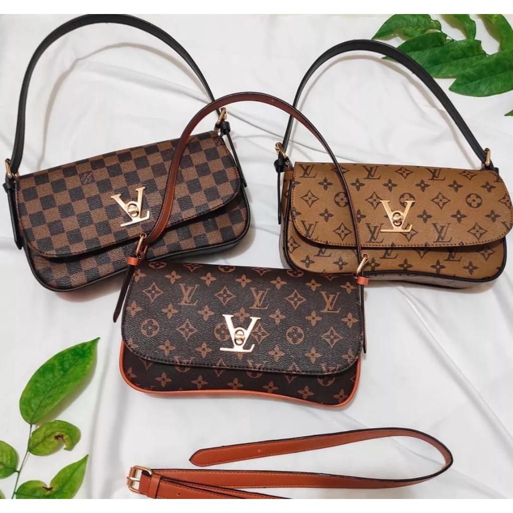 SUPER BAG MASSENGER WOMAN LV KUNCI PUTAR + GESPER