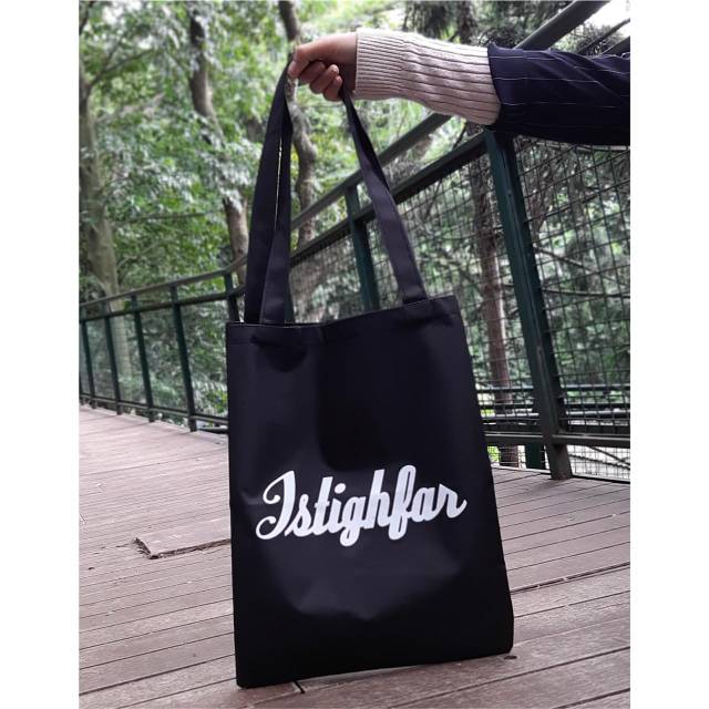 Totebag muslimah wanita  bismillah syari