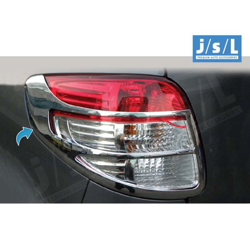 Garnish lampu belakang suzuki sx4 crome