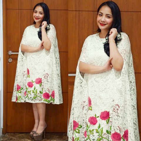 KAFTAN NAGITA SLAVINA BRUKAT PUTIH