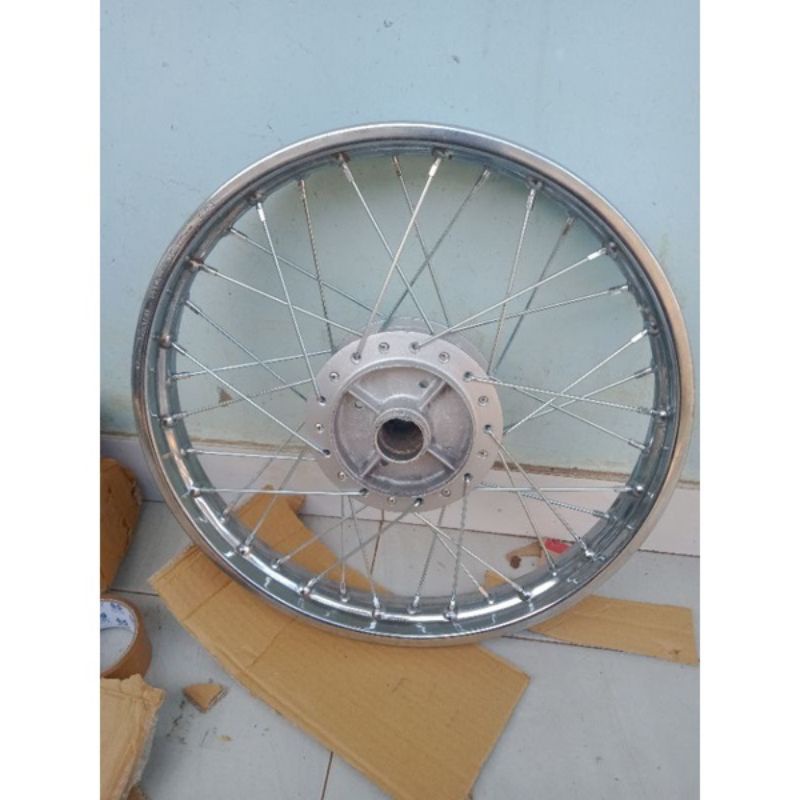velg belakang jari jari Honda Astrea grand & legenda 2 original seken