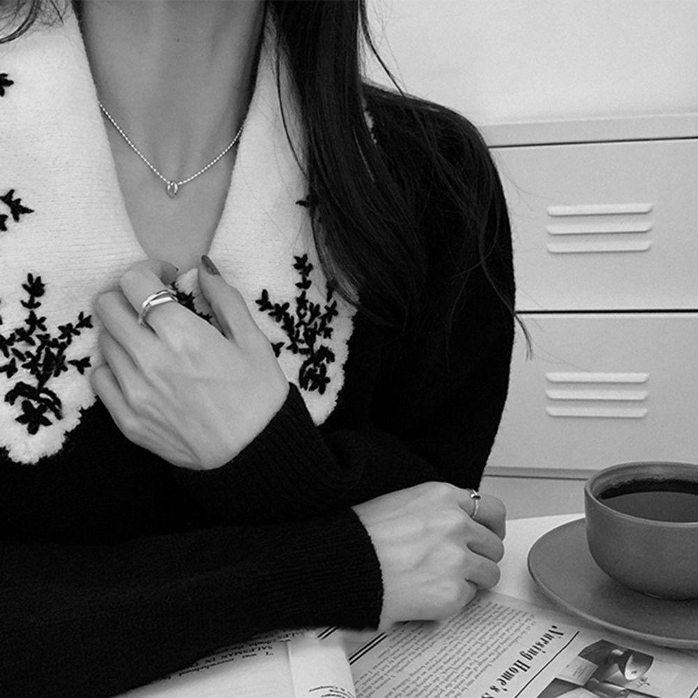 Mxbeauty Kalung Geometris Kepribadian Trendi Hadiah Lingkaran Perempuan Liontin Gadis Wanita Rantai Klavikula