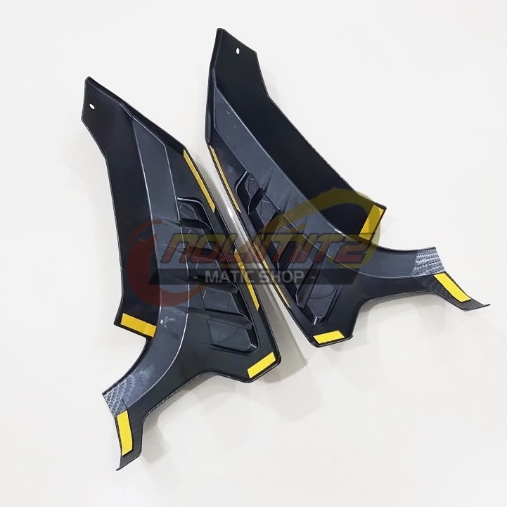 Cover Tutup Sein Depan Atas NEMO Carbon Yamaha NMAX 2020