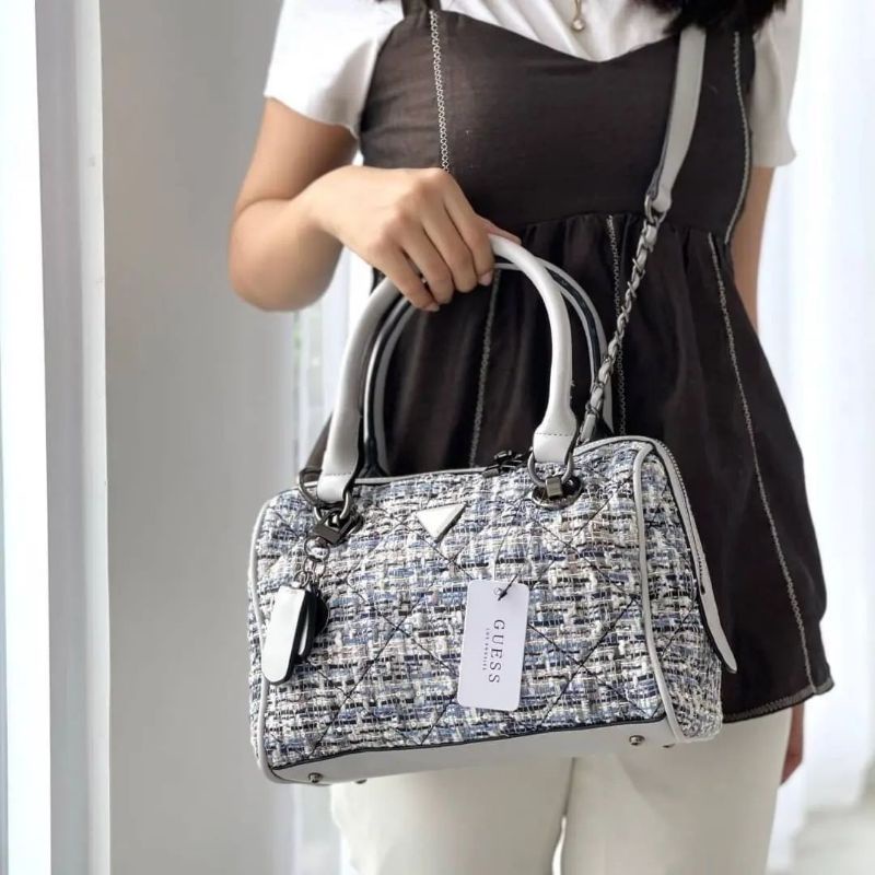 GUESSS Cessily Box Satchel