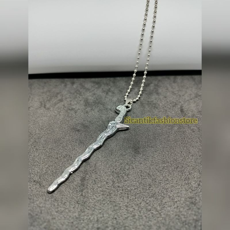 PROMO KALUNG BIJI LADA STAINLESS STEEL PLUS LIONTIN KRIS SILVER FASHION PRIA TERLARIS ANTI KARAT