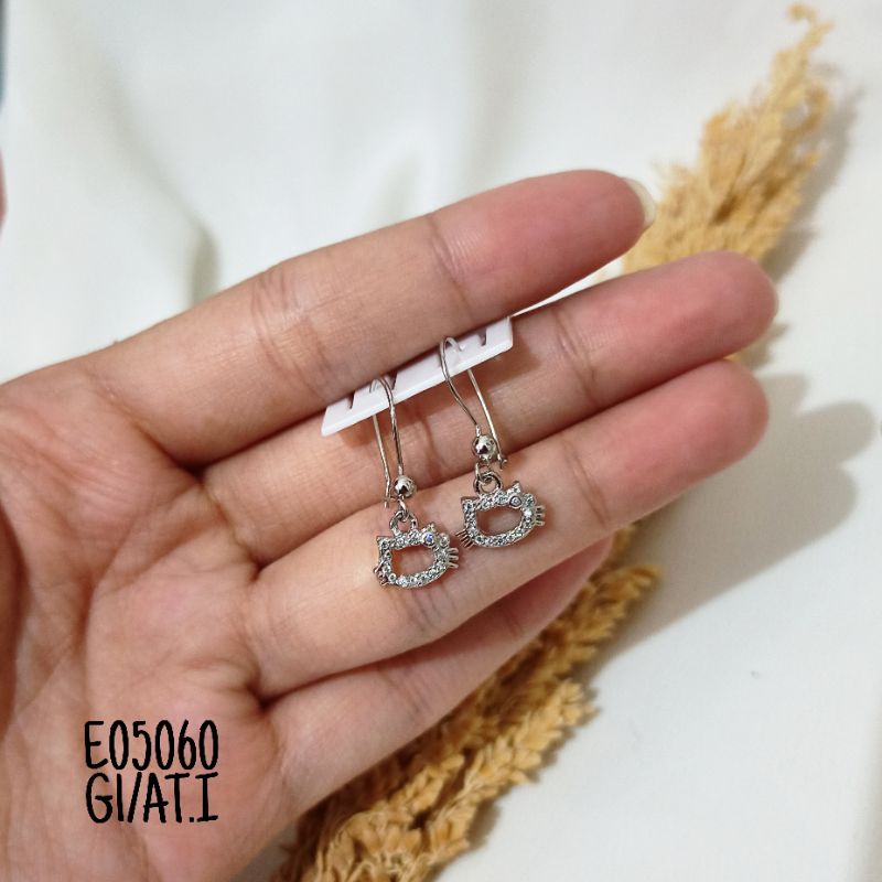 Anting Meilyn Hooks HK Warna Silver E05060