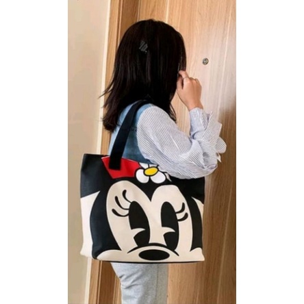 Tas Totebag Disney, Tas Totebag Donal, Tas Totebag Donald, Tas Wanita, Tas Souvenir, Tas Sovenir, Tas Totbag, Tas Undangan, Tas Minie Mouse, Tas  Miki Mouse, Tas Murah, Tas Viral, Tas Kekinian, Tas Anak, Tas Kekinian, Tas Sleting, Tas Disney