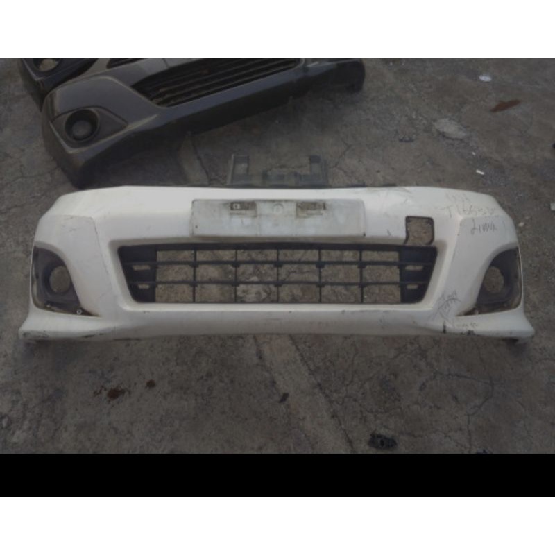 bemper depan livina HWS 2011/2013original bekas