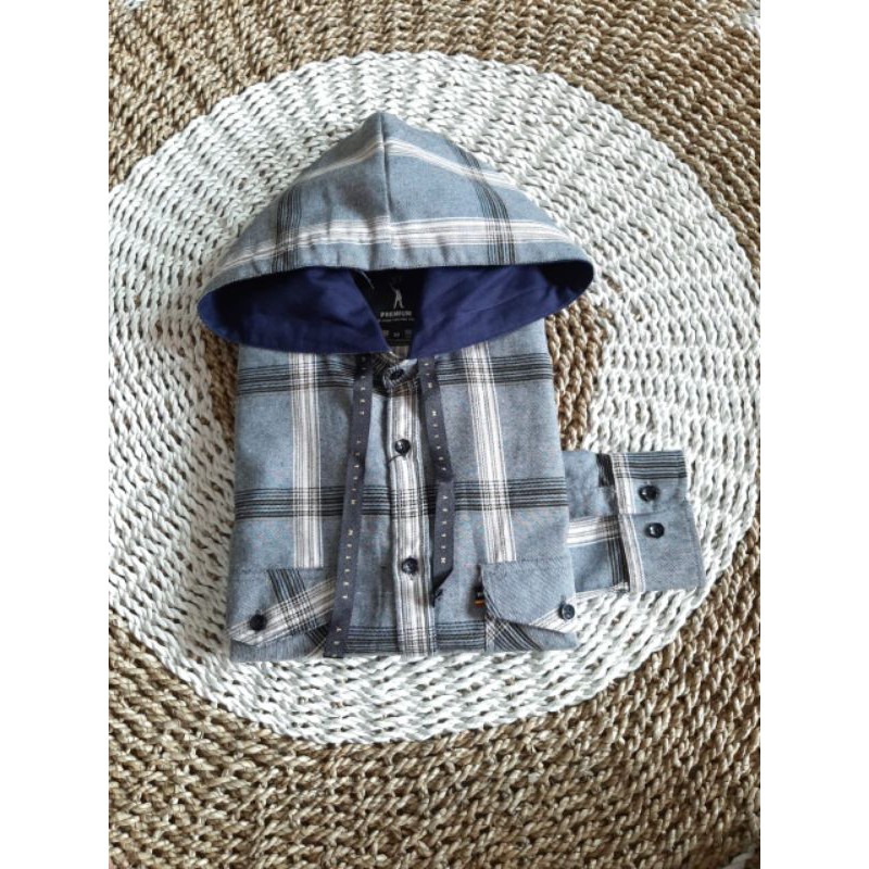 -kemeja - kemeja flanel pria -kemeja kotak2 -kemeja distro -kemeja wanita -kemeja kupluk -sweater