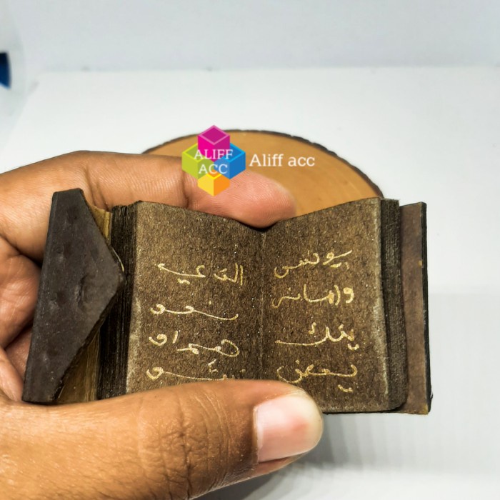 

Nikmati Kitap Setanbul Tinta Mas Kulit Asli Sale!!!