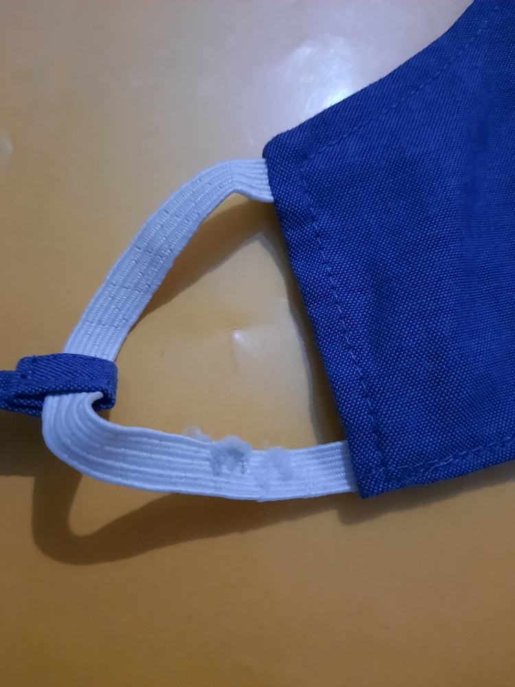 Azmeela Masker 1 Pack @ 3 Pcs (ada Tempat Tissue)