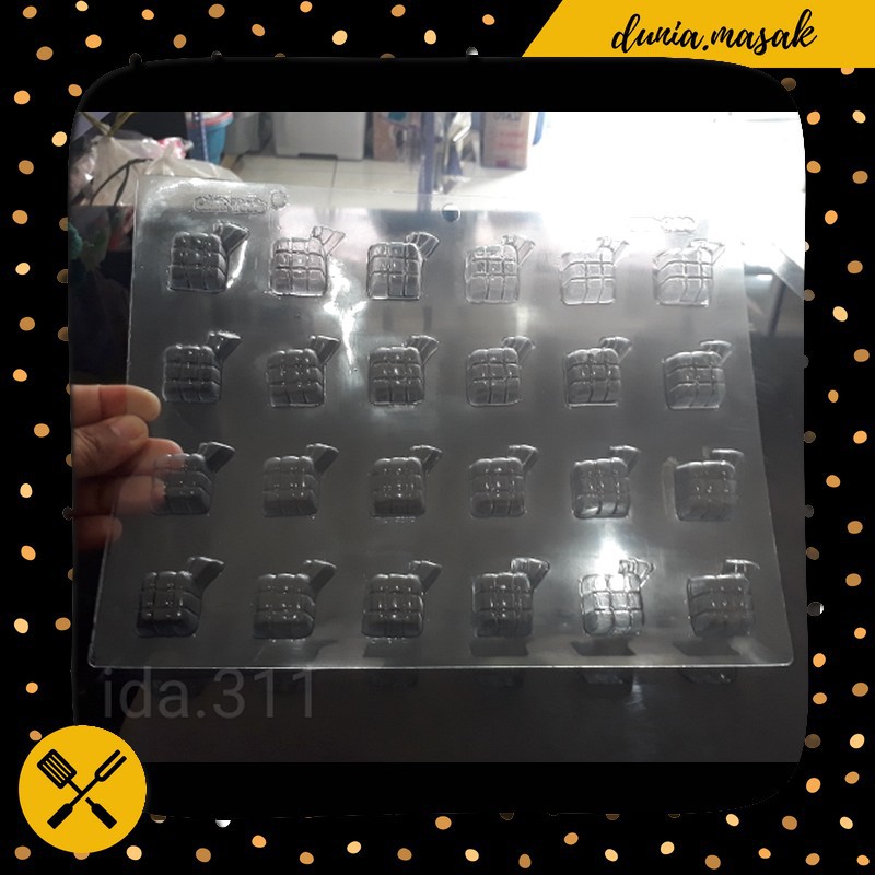 Cetakan Coklat Cokelat / Puding / Fondant Karakter Ketupat Kecil Unik Murah Berkualitas