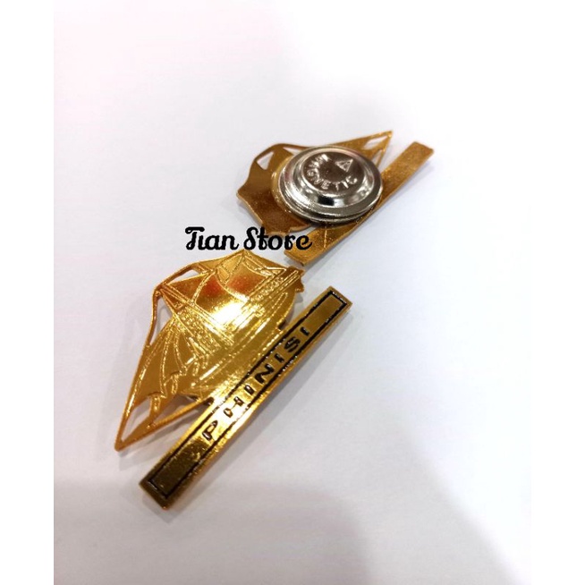 pin PHINISI kuningan magnet