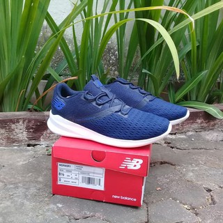 new balance lazr amp sport