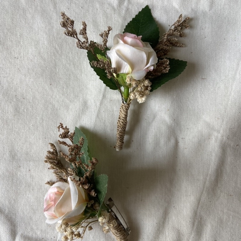 Boutonniere / bunga jas / pin jas / boutonniere wedding