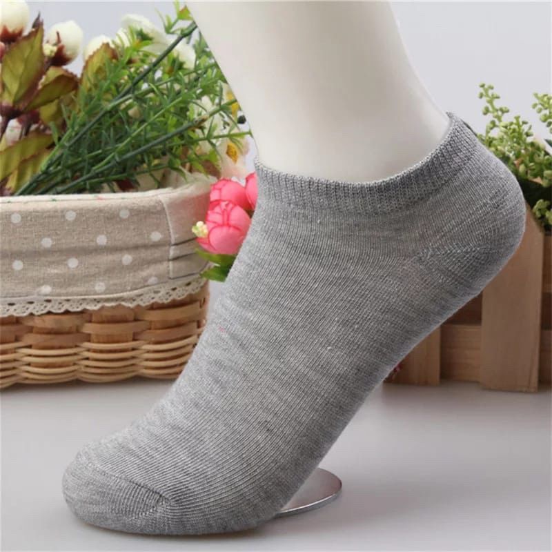 Kaos kaki wanita/pria motif polos fashion