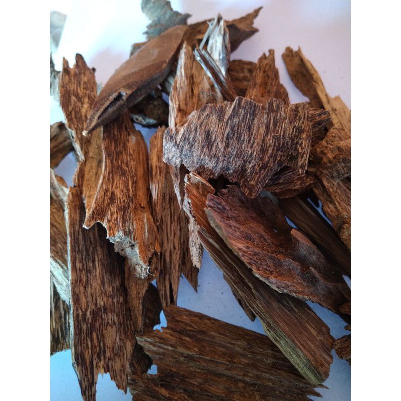 Gaharu Asli Kalimantan kelas AB paket 10 gram