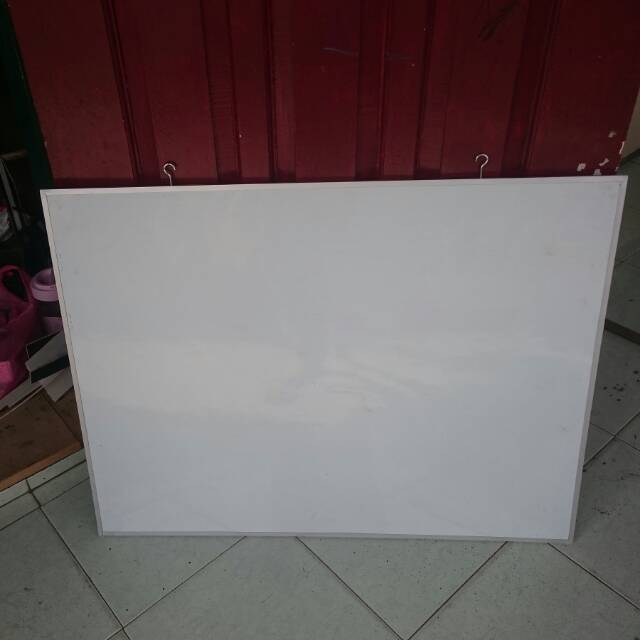 

Papan tulis ukuran 80x60