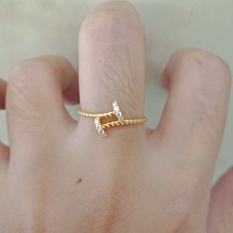 banyak motif yaa. Cincin anak dan dewasa emas asli permata kadar 700 70% 10 11 12 13 14 15 16 angsa love kupu paku