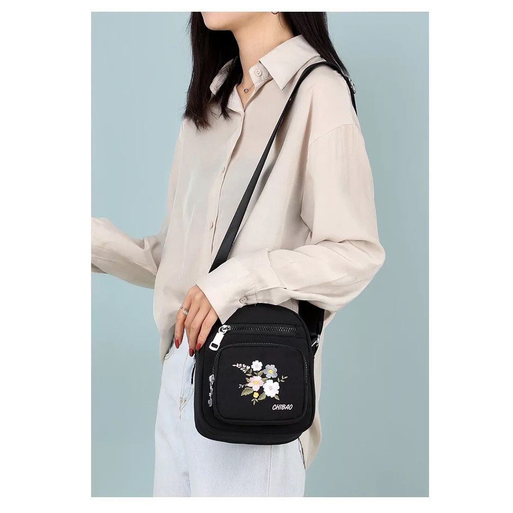 Hot Sale 2023 New Arrival Fashion Bunga Women Handbag Multi Functional Tas Selempang Wanita Korean