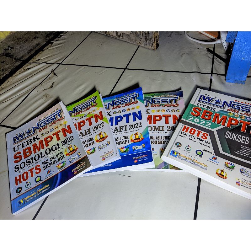 

Paket Buku SBMPTN WANGSIT Bekas