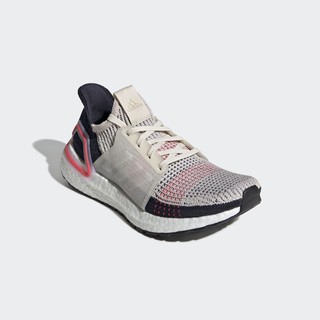 ultra boost 19 w