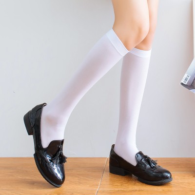 Kaos Kaki Stoking Panjang