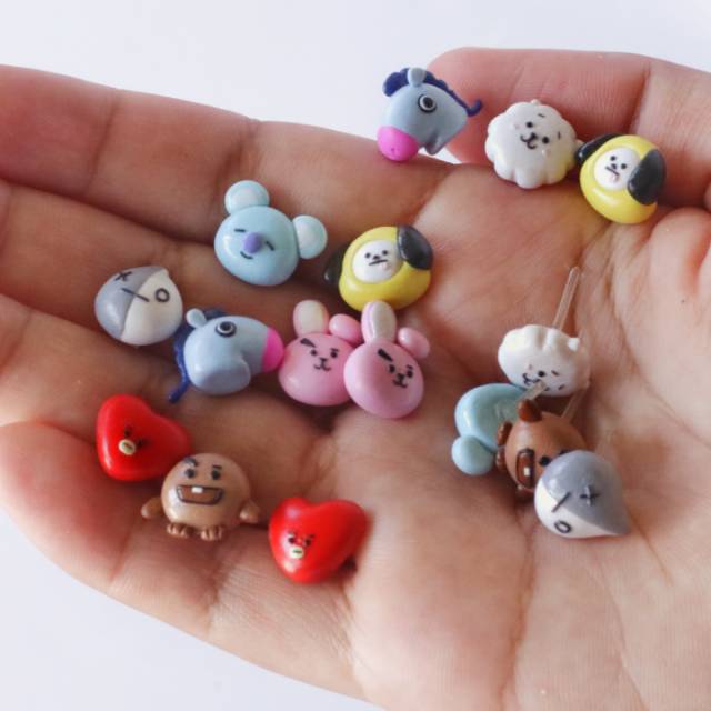 Anting tusuk BTS  BT21 handmade clay import korea giwang 