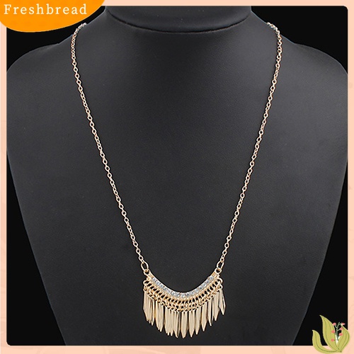 [TERLARIS]Women's Golden Color Tassels Pendent Rhinestone Choker Long Chain Party Necklace