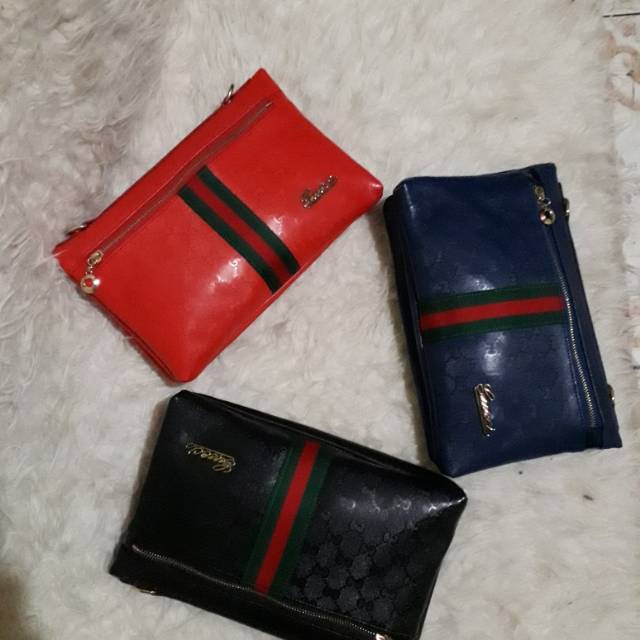 Gucci clutch