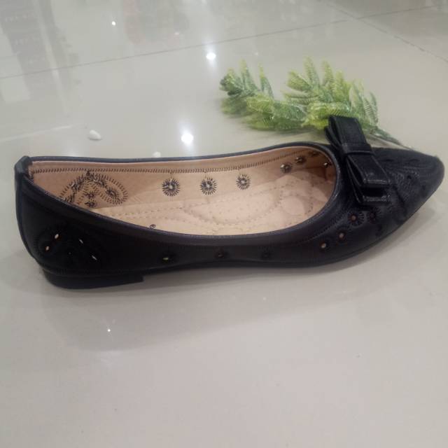 Flat shoes wanita original LAVIOLA