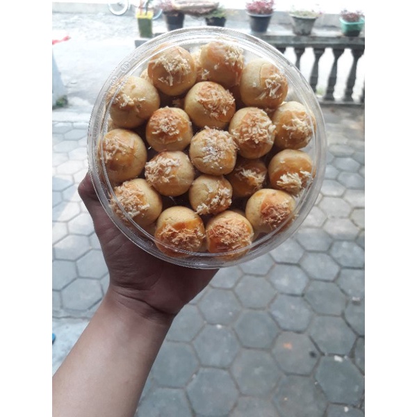 

Roti Nastar
