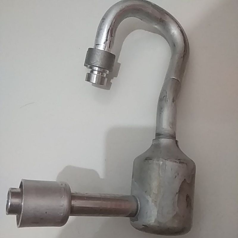 Sambungan pipa tabung ac mobil ke freon orisinil