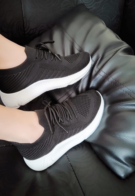 Baru sepatu sneakers wanita sepatu impor fashion sepatu rajut sport