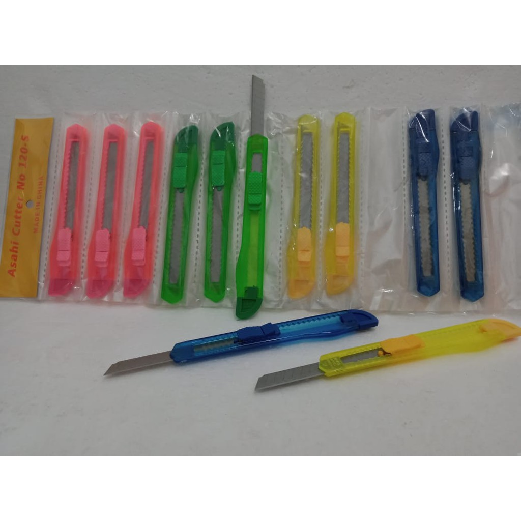 

Pisau Cutter Transparan Kecil (isi 12 pc)