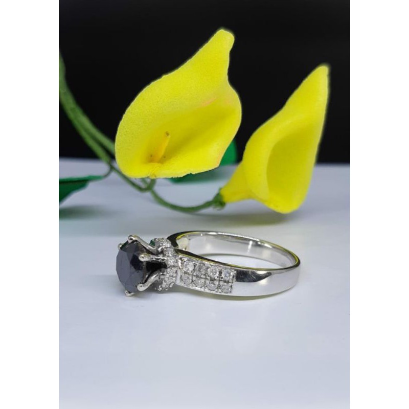 promo cincin wanita berlian hitam