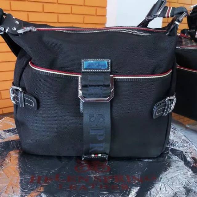 Tas fashion / Tas Jalan-jalan Cewek  Helen Spring