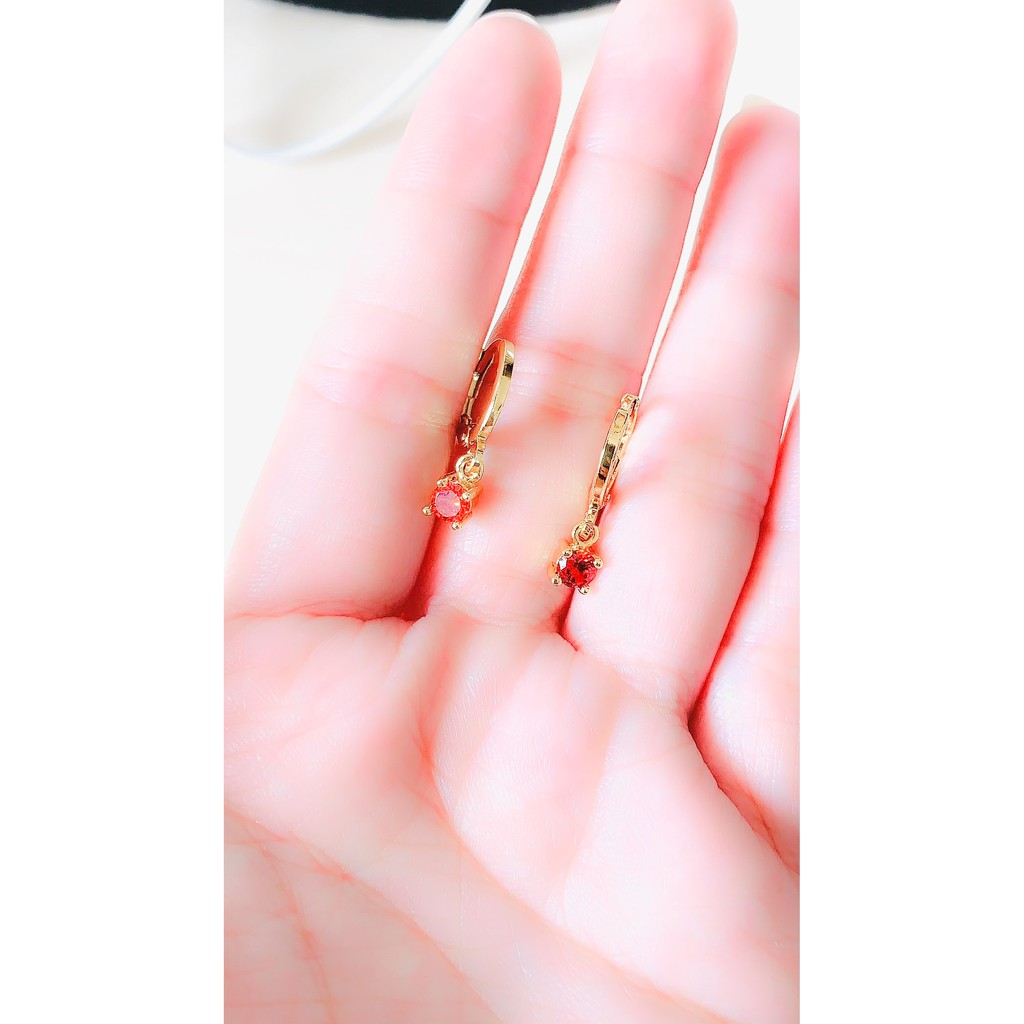 Anting Wanita /Anak Model Liontin Merah Gold