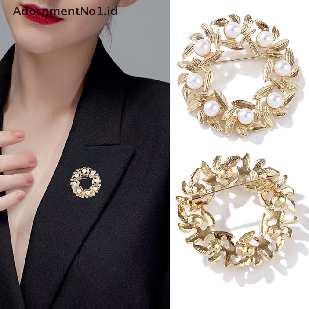 (AdornmentNo1) Bros Pin Bentuk Wreath Bunga Aksen Mutiara Imitasi Untuk Wanita