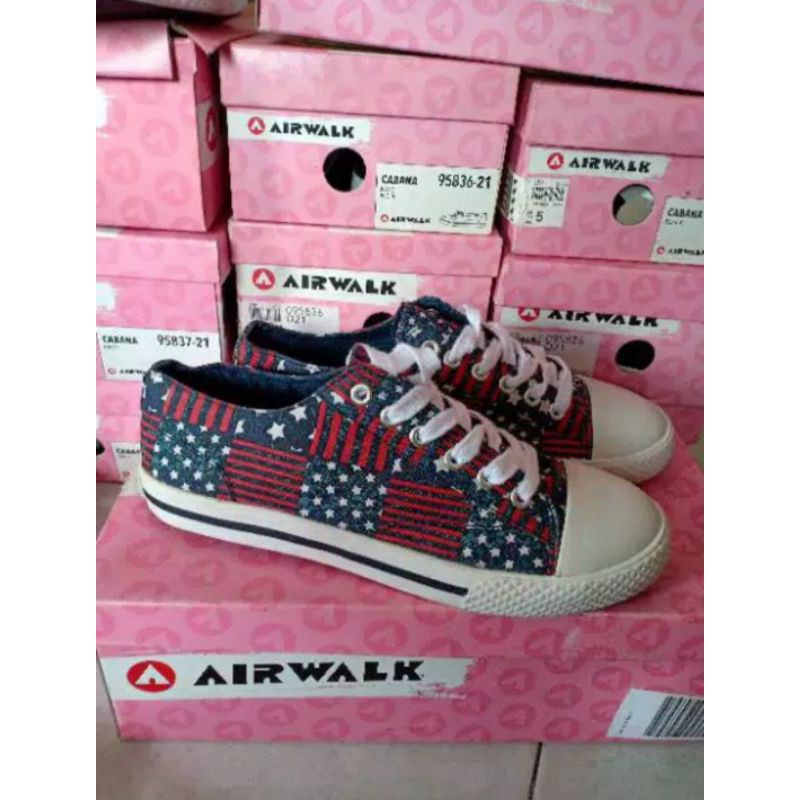 SALE!!!!! Airwalk Retro Ox woman Size 40 Only