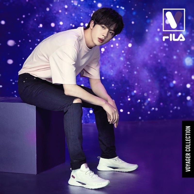 FILA VOYAGER X BTS (PISCES) WEAR BY JIN BTS