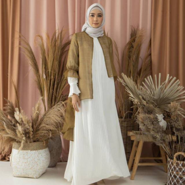 Lalika Outer by Wearing Klamby