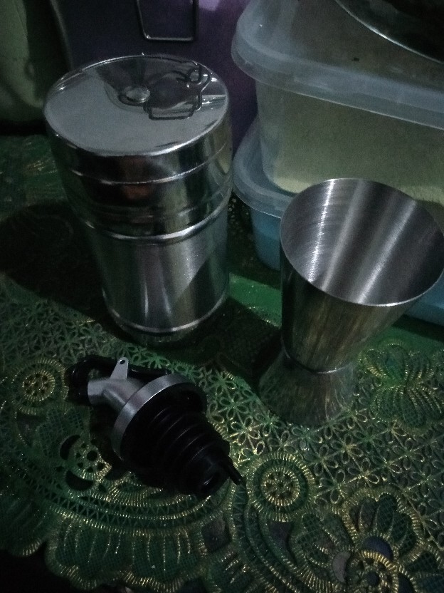 Tempat Bumbu / Powder / Bubuk Tabur 3 Ukuran Lubang Stainless Taiwan