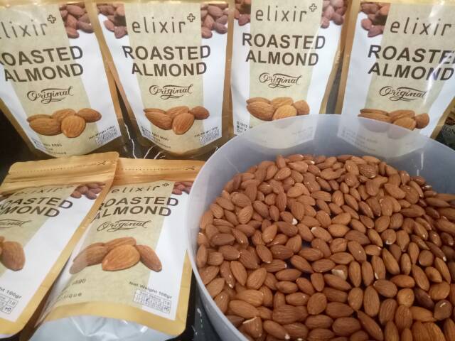 

2Xbtygneal Sakha Snack ) Roasted Almond / Almond Panggang / Kacang Almond Panggang /Almond / Camilan