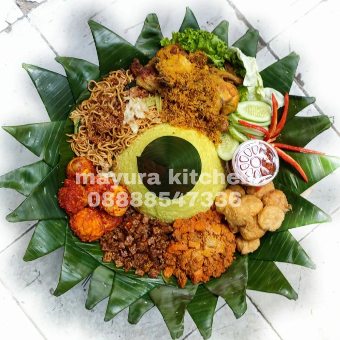 

Menu Tumpeng Hajatan Ulang Tahun peresmian Acara Kantor Pesta Ultah - 5 org