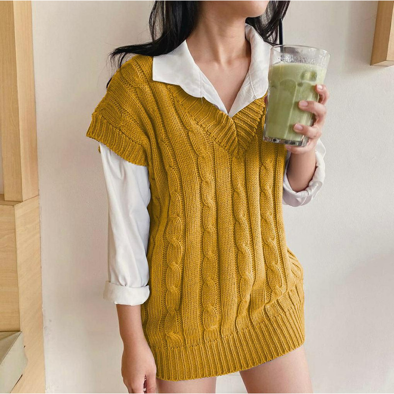 81 Top V Zalia Rajut mustard