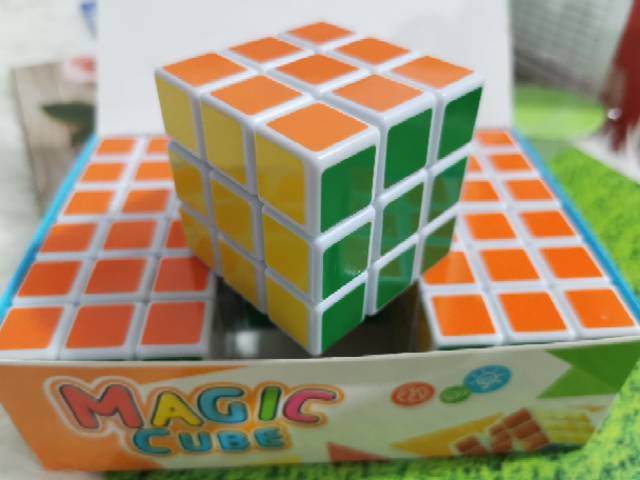 Rubik kotak 3x3 murah bagus lancar puzzle