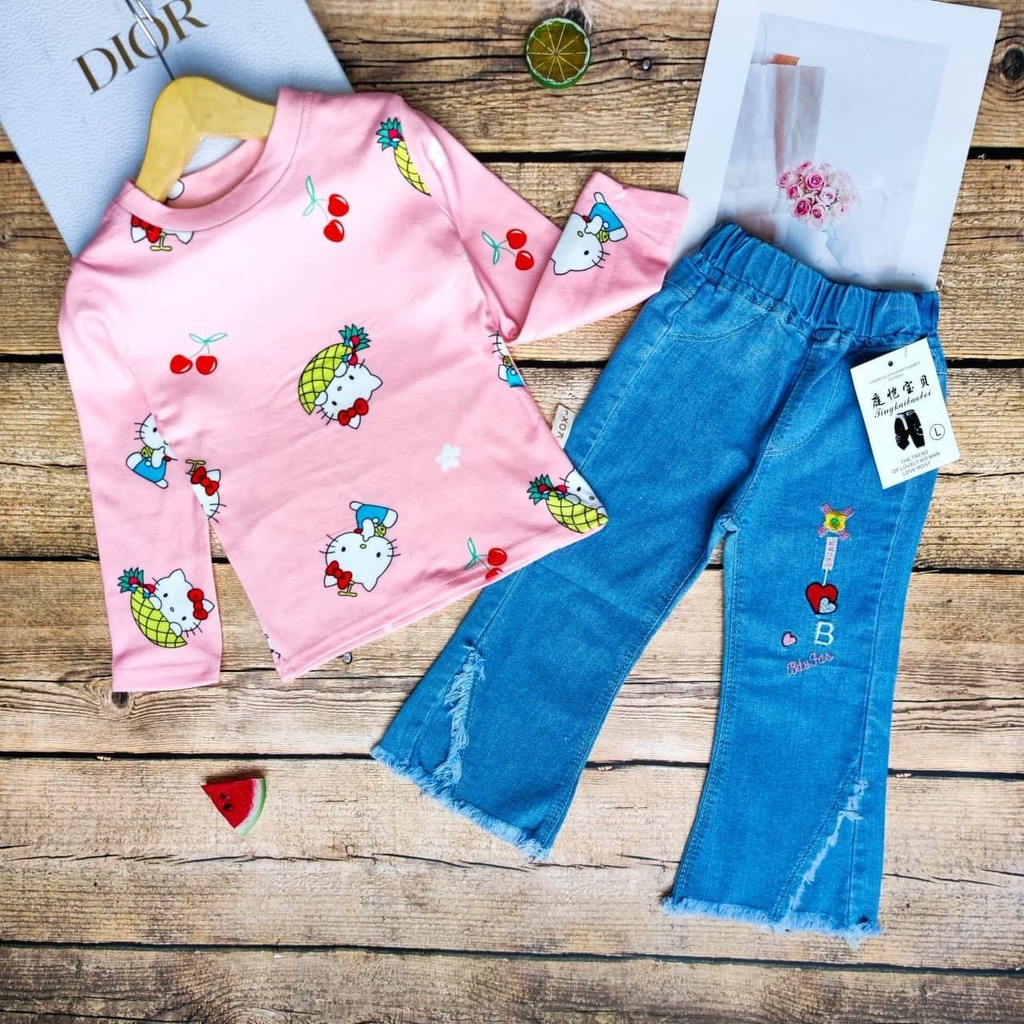 Promo !! Setelan anak perempuan import / Setelan bed kitty cherry ukuran 2-6 tahun