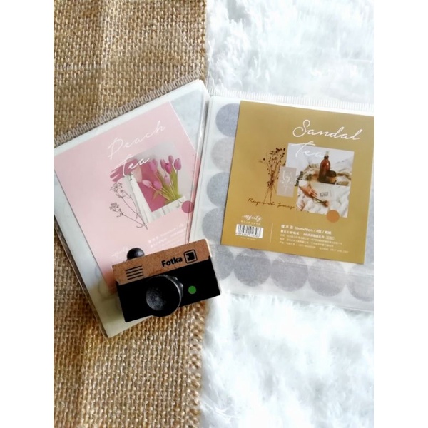 

sticker pack peach tea, sandal tea