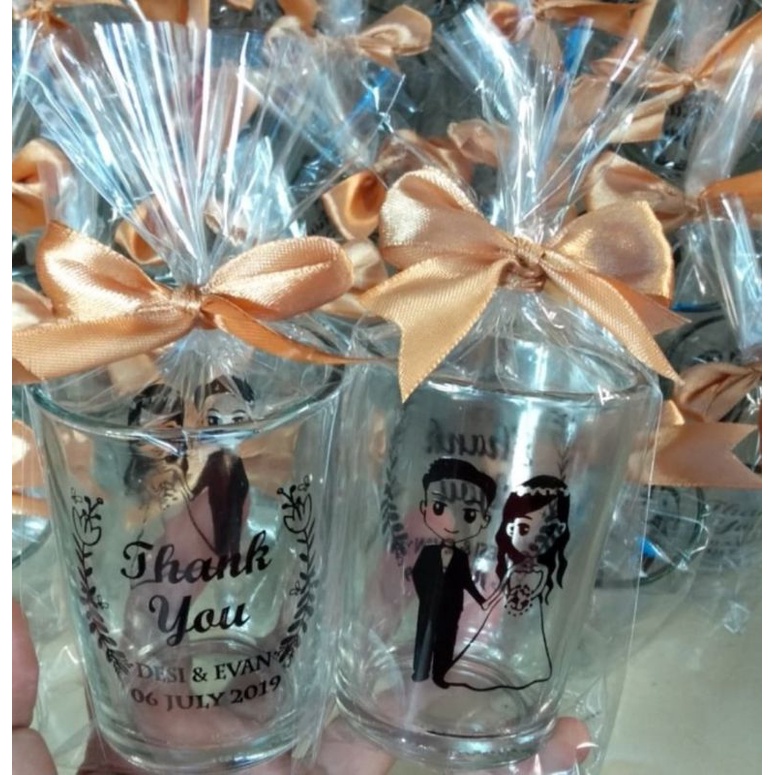 Souvenir Pernikahan Gelas Bening Kemasan Plastik